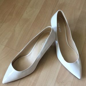 White, Nine West, pumps